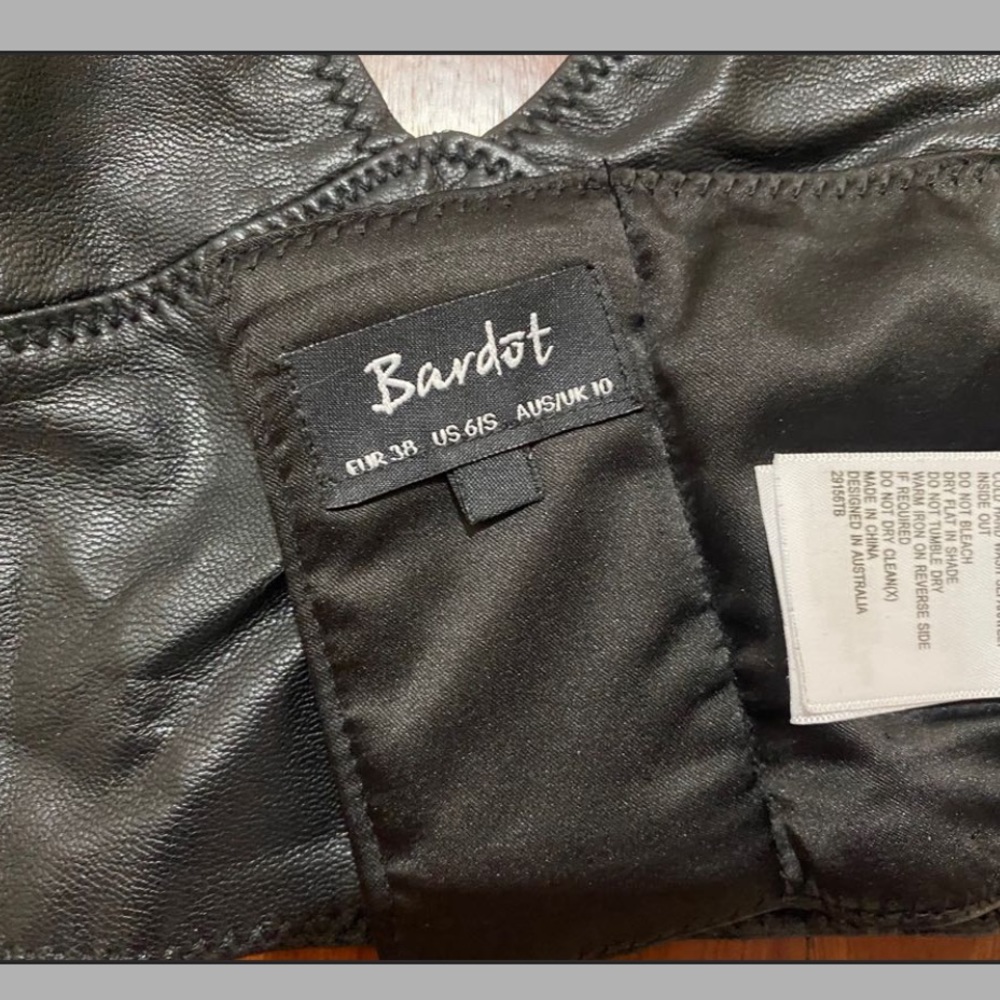 Bardot black leather look bralette top - Picture 7 of 8